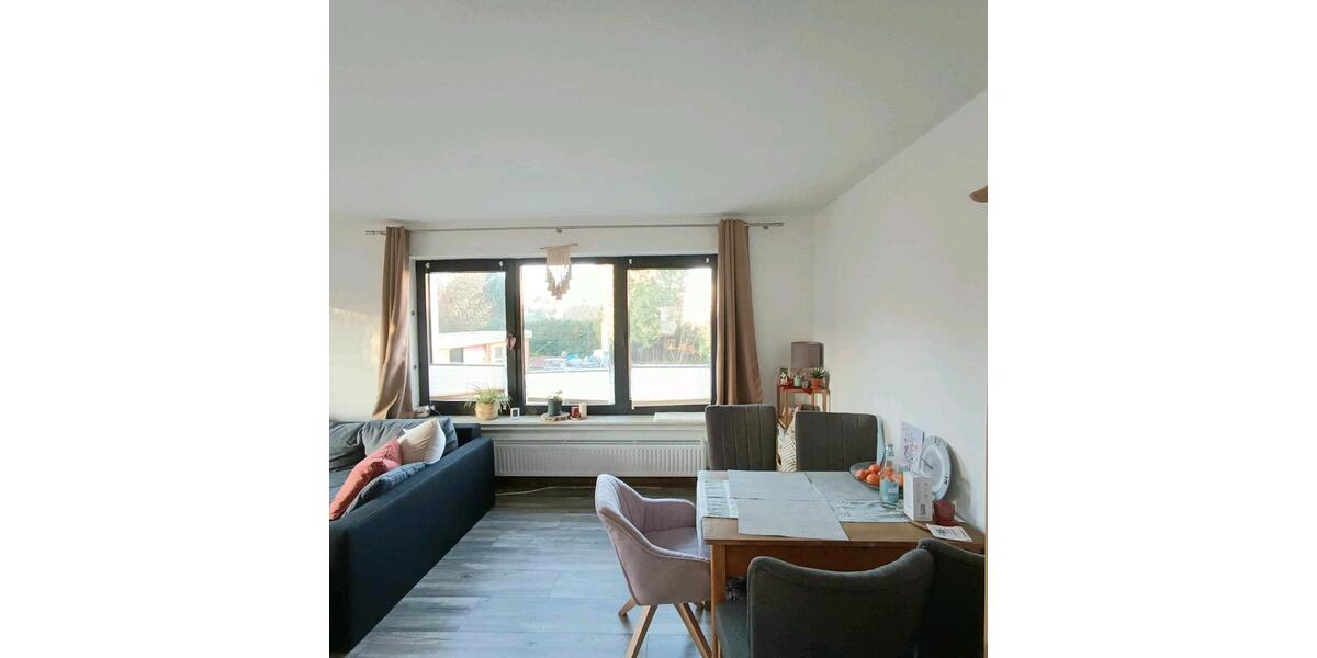 Hochparterre Langenhagen Brink - 3 Zimmer, 77 m&sup2;, 899&euro; | Angebot:25374022