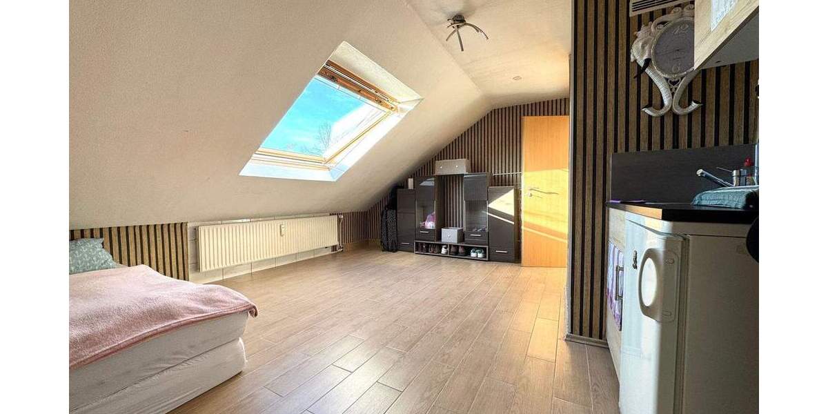 Mehrfamilienhaus, Wohnhaus Wunstorf - 9 Zimmer, 228 m&sup2;, 430.000&euro; | Angebot:25746331