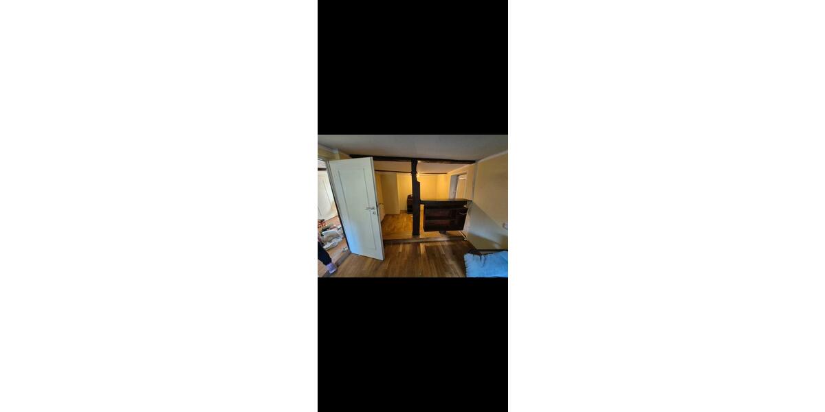 Einfamilienhaus Lauenau - 5 Zimmer, 220 m&sup2;, 320.000&euro; | Angebot:25905429