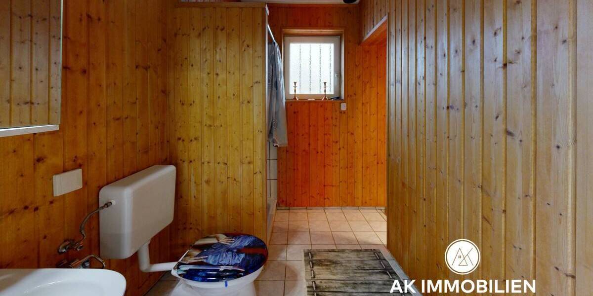 Einfamilienhaus Rodenberg - 7 Zimmer, 175 m&sup2;, 390.000&euro; | Angebot:25738569