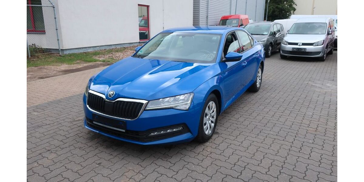 Skoda Superb 183.371 km 14.600 &euro; Hannover 30179