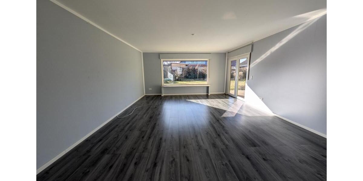 Einfamilienhaus Schwarmstedt - 6.5 Zimmer, 167 m&sup2;, 1.350&euro; | Angebot:25870544