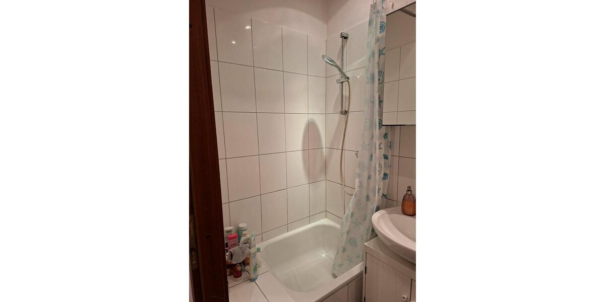 Etagenwohnung Hannover Linden-Limmer - 3 Zimmer, 55 m&sup2;, 830&euro; | Angebot:25877099