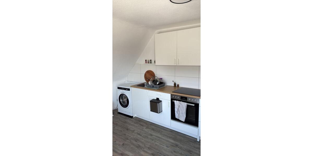 Etagenwohnung Lehrte - 3 Zimmer, 78 m&sup2;, 880&euro; | Angebot:25450518