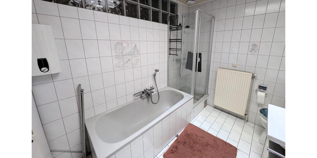 Etagenwohnung Lindhorst - 3 Zimmer, 95 m&sup2;, 750&euro; | Angebot:25942362