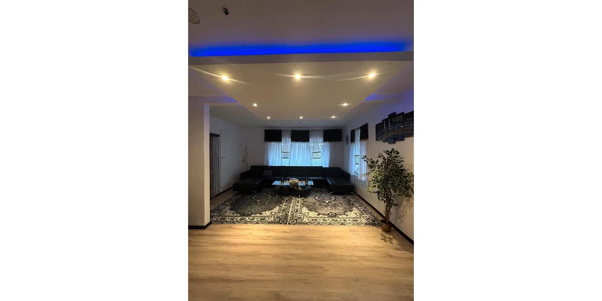 Einfamilienhaus Lauenau - 5 Zimmer, 200 m&sup2;, 1.400&euro; | Angebot:26422532