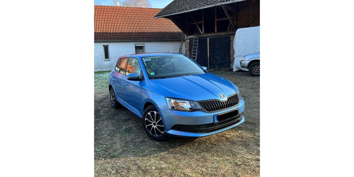 Skoda Fabia 92.500 km 8.900 &euro; Neustadt am Rübenberge 31535