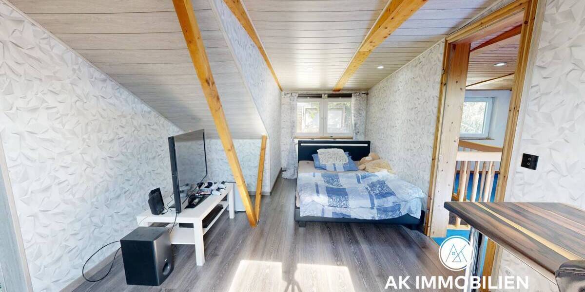 Einfamilienhaus Rodenberg - 7 Zimmer, 175 m&sup2;, 390.000&euro; | Angebot:25738569