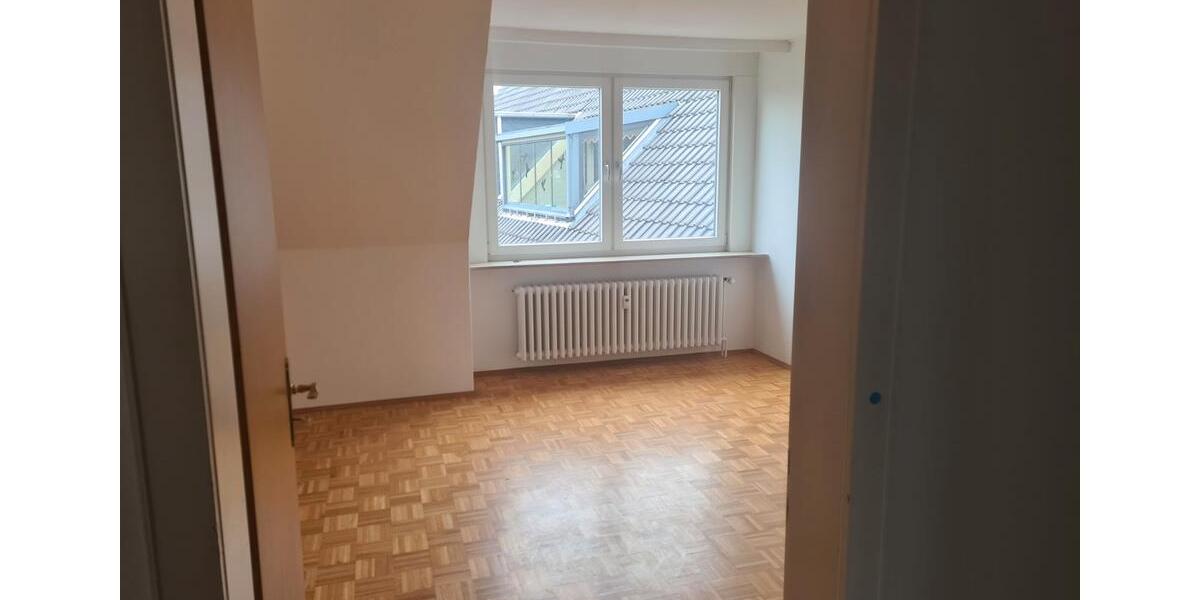 Etagenwohnung Stadthagen - 3 Zimmer, 81 m&sup2;, 129.000&euro; | Angebot:26025547