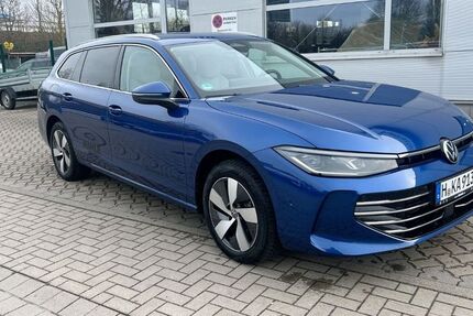 VW Passat 5.000 km 62.490 &euro; Hannover 30419