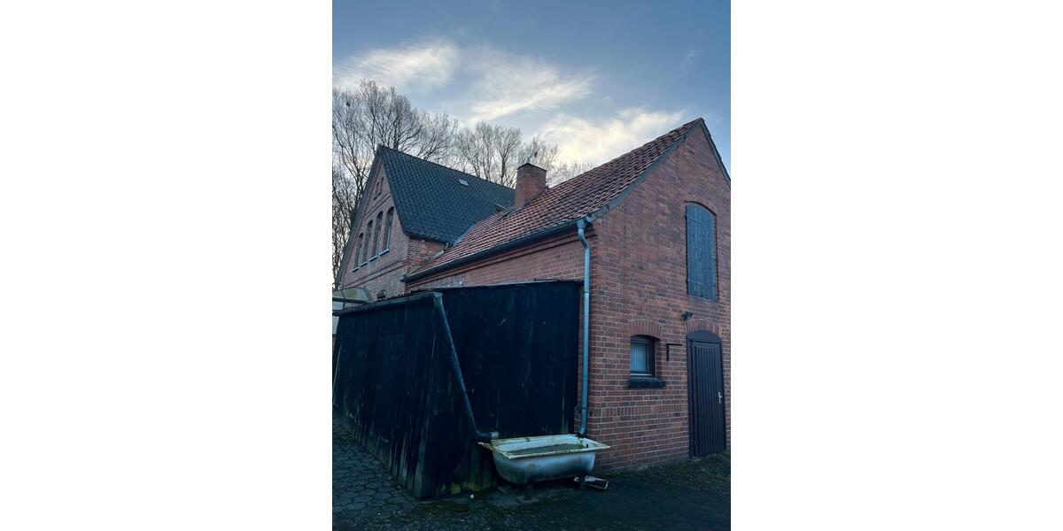 Doppelhaushälfte Wedemark - 9 Zimmer, 175 m&sup2;, 199.000&euro; | Angebot:26558178