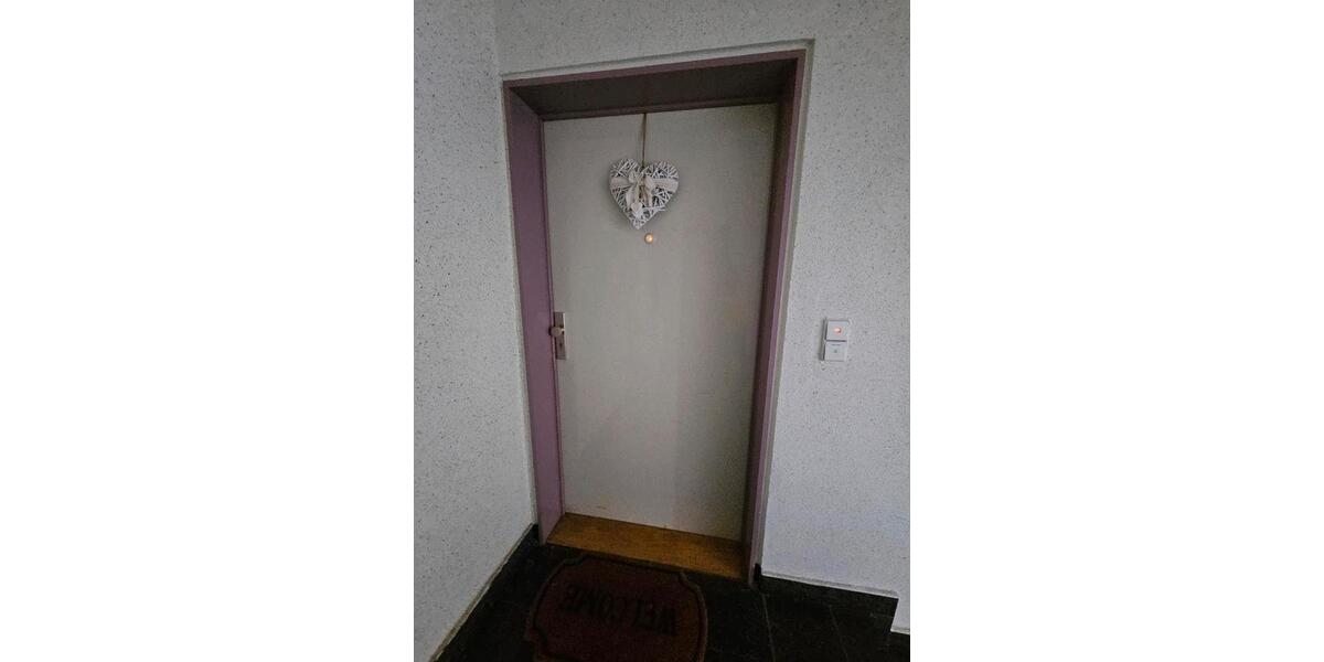 Erdgeschoßwohnung Lauenau - 3 Zimmer, 72 m&sup2;, 165.000&euro; | Angebot:26028332