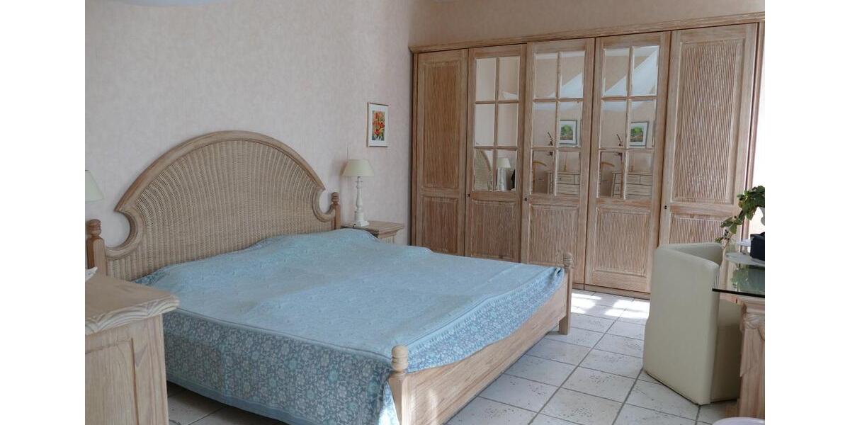 Erdgeschoßwohnung Wedemark - 5 Zimmer, 160 m&sup2;, 1.680&euro; | Angebot:26062868