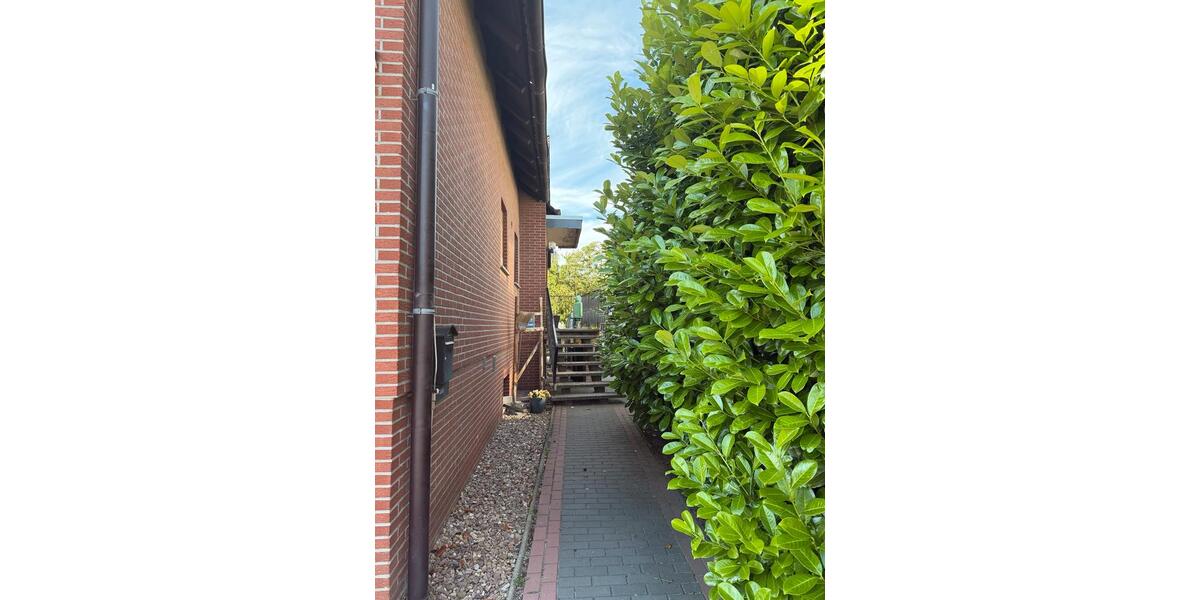 Mehrfamilienhaus, Wohnhaus Garbsen Berenbostel - 8 Zimmer, 260 m&sup2;, 649.000&euro; | Angebot:26906601