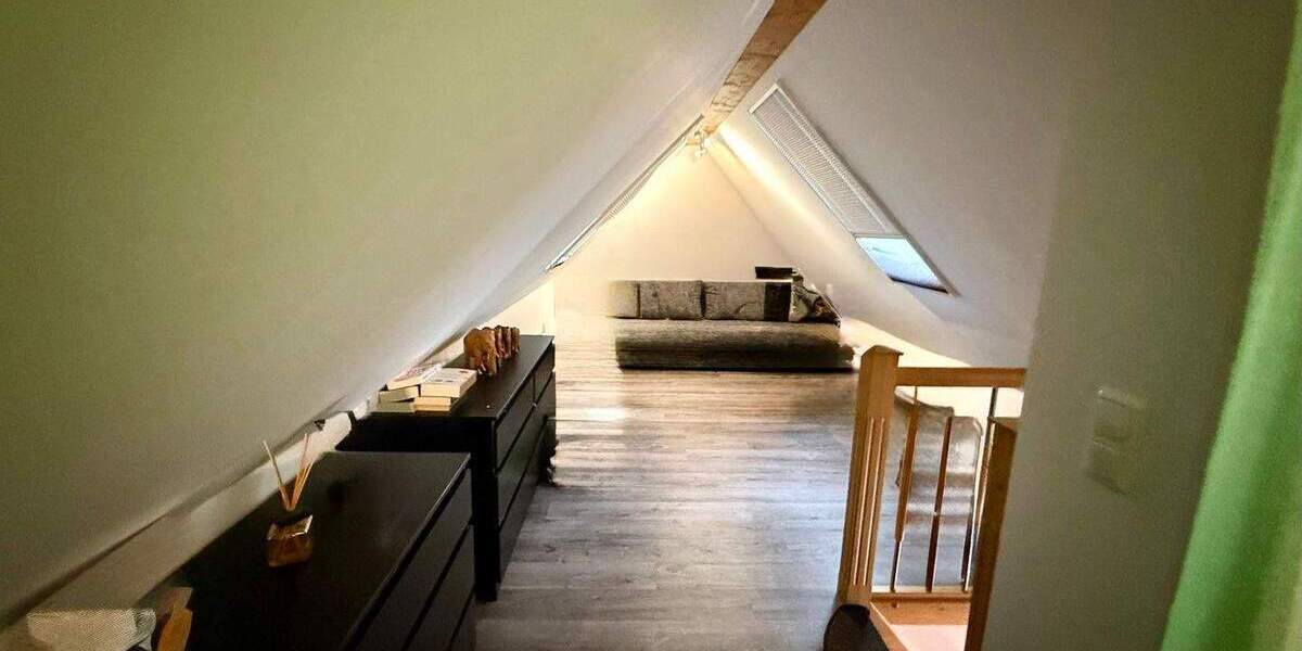 Mehrfamilienhaus, Wohnhaus Neustadt am Rübenberge Suttorf - 7 Zimmer, 180 m&sup2;, 430.000&euro; | Angebot:25699580