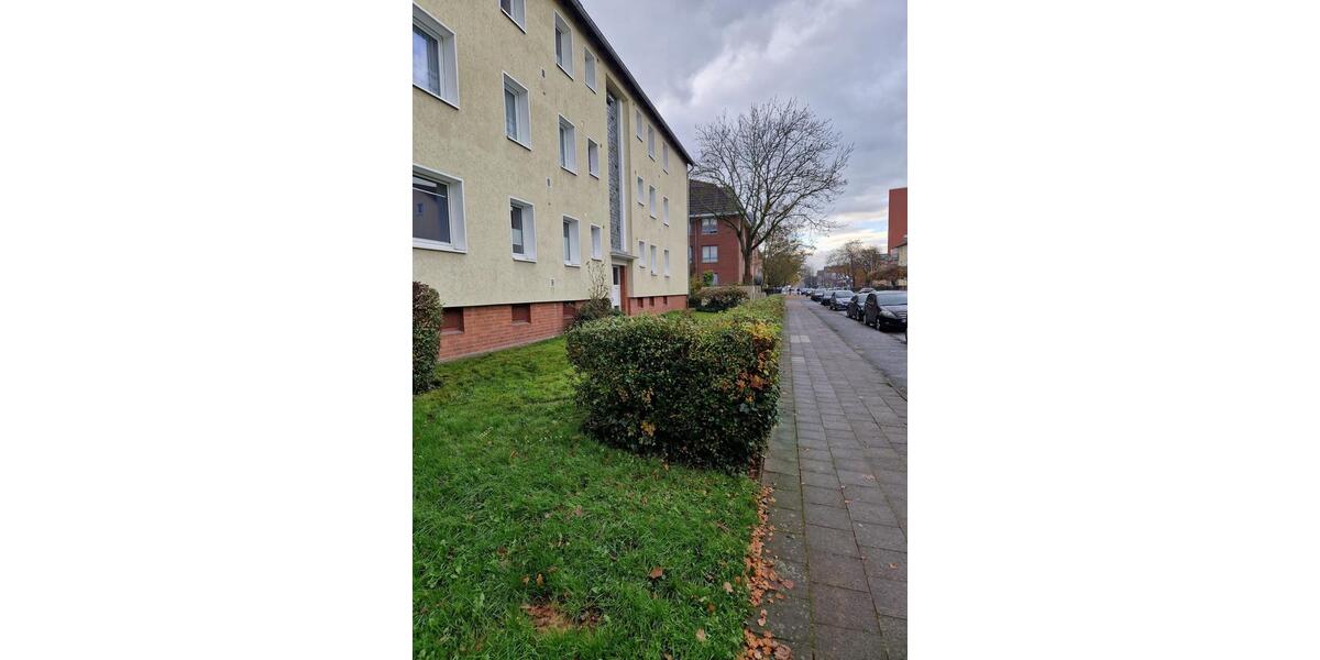 Hochparterre Langenhagen Brink - 3 Zimmer, 73 m&sup2;, 1.100&euro; | Angebot:25719871