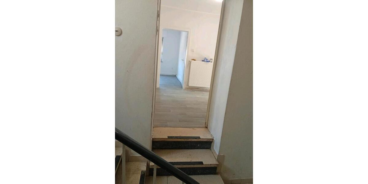 Etagenwohnung Bad Münder am Deister - 3 Zimmer, 70 m&sup2;, 750&euro; | Angebot:25974457