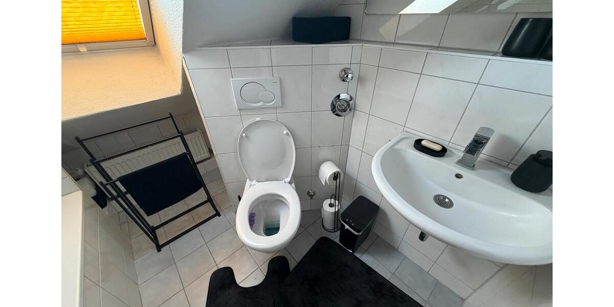 Dachgeschoßwohnung Burgwedel - 3 Zimmer, 85 m&sup2;, 1.200&euro; | Angebot:25805413