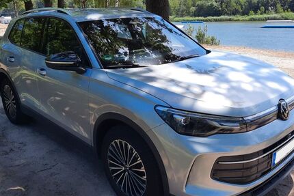 VW Tiguan 13.600 km 33.900 &euro; Garbsen 30823