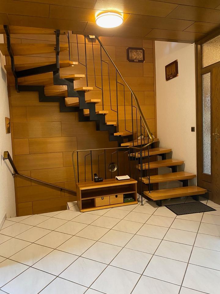 Reihenhaus Langenhagen - 5 Zimmer, 124 m&sup2;, 359.000&euro; | Angebot:27208253