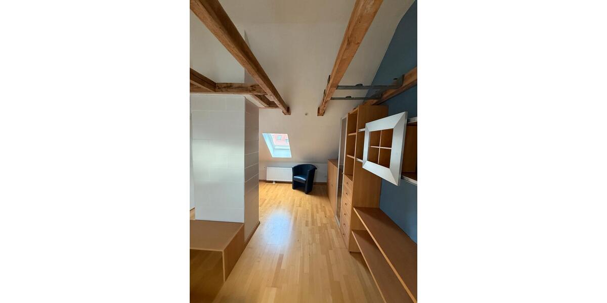 Dachgeschoßwohnung Hannover Bothfeld-Vahrenheide - 1 Zimmer, 24 m&sup2;, 420&euro; | Angebot:25980988