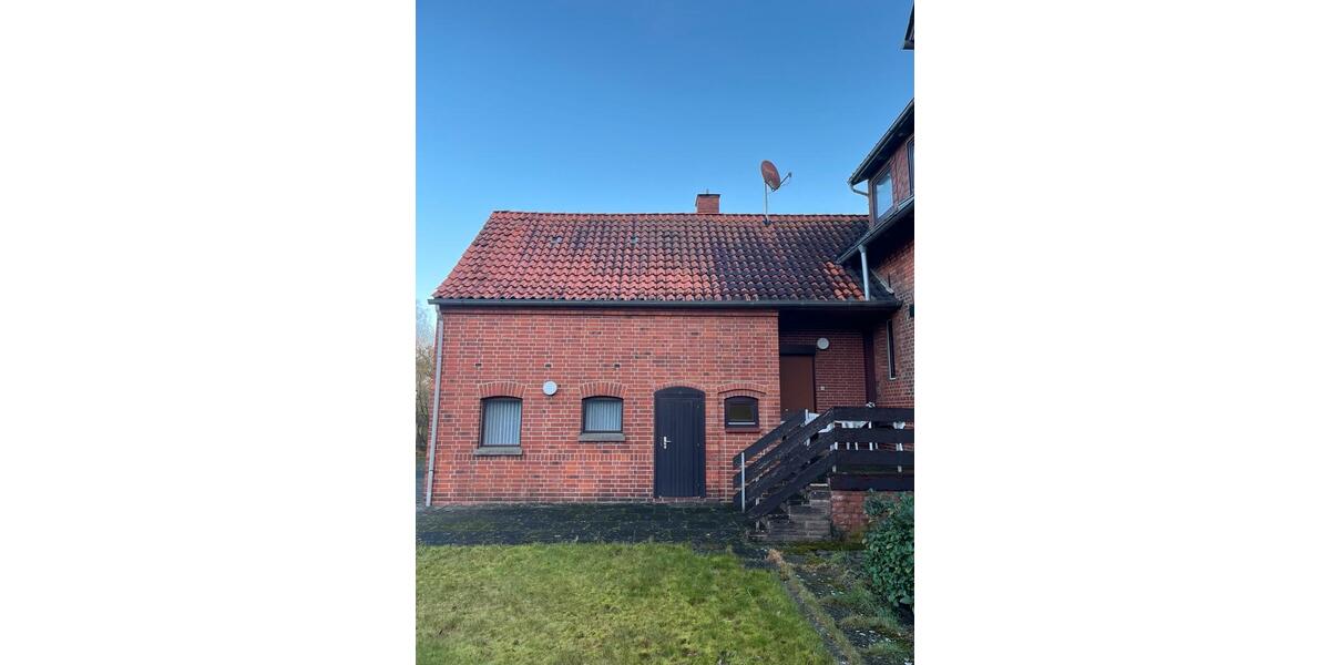 Doppelhaushälfte Wedemark - 9 Zimmer, 175 m&sup2;, 199.000&euro; | Angebot:26558178