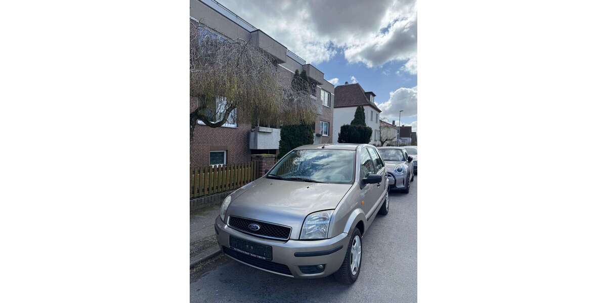 Ford Fusion 108.000 km 1.950 &euro; Garbsen 30823