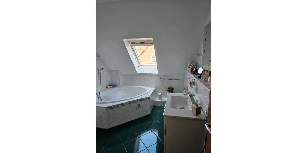 Reihenhaus Wunstorf - 4 Zimmer, 121 m&sup2;, 429.000&euro; | Angebot:26618790