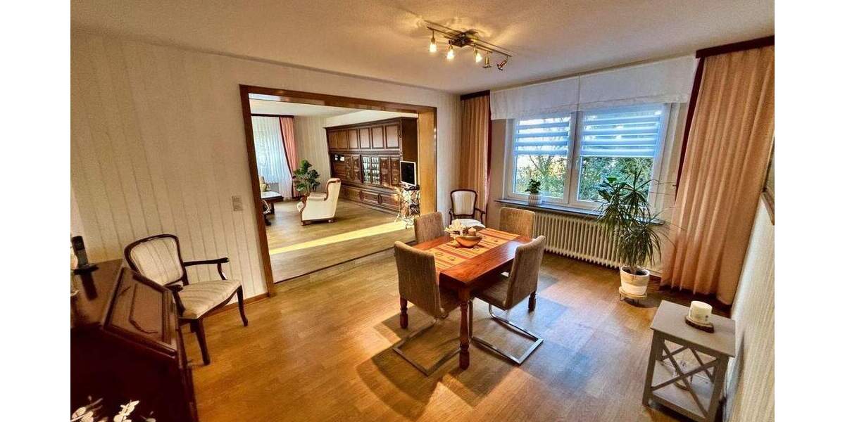 Einfamilienhaus Isernhagen Altwarmbüchen - 5 Zimmer, 192 m&sup2;, 599.000&euro; | Angebot:25672298