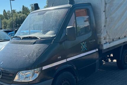 Mercedes-Benz Sprinter 240.000 km 2.700 &euro; Seelze 30926