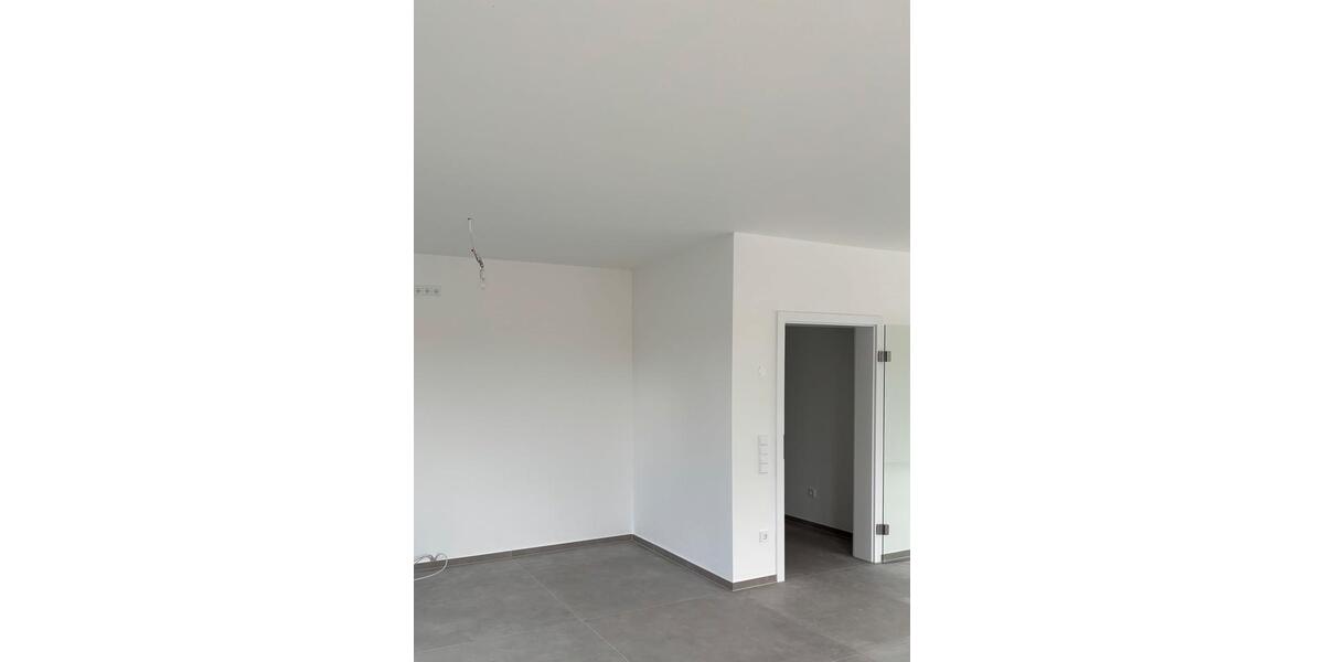 Erdgeschoßwohnung Burgdorf - 4 Zimmer, 120 m&sup2;, 1.560&euro; | Angebot:24890446