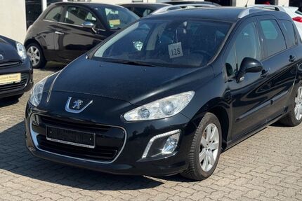 Peugeot 308 191.546 km 3.200 &euro; Neustadt 31535