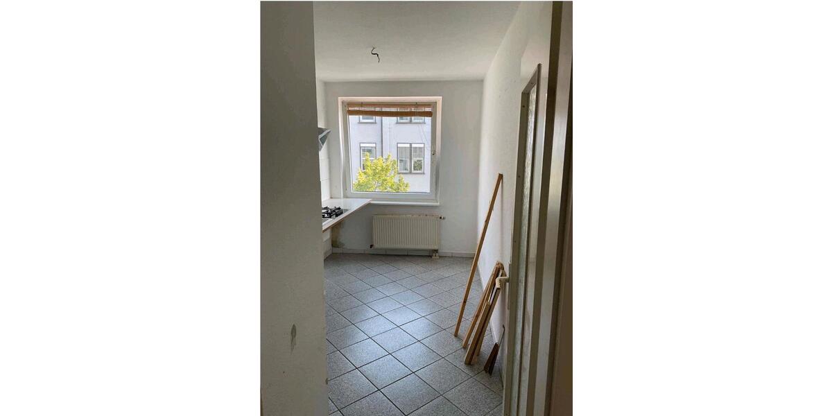 Etagenwohnung Hannover - 3 Zimmer, 74 m&sup2;, 1.100&euro; | Angebot:25475532