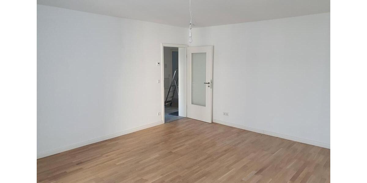 Etagenwohnung Hannover Vahrenwald-List - 3 Zimmer, 82 m&sup2;, 1.310&euro; | Angebot:25823924