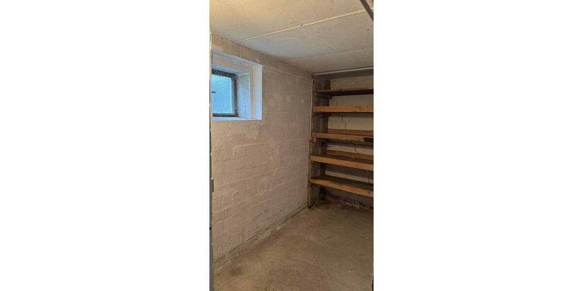 Etagenwohnung Hannover Ahlem - 4 Zimmer, 85 m&sup2;, 195.000&euro; | Angebot:25838509