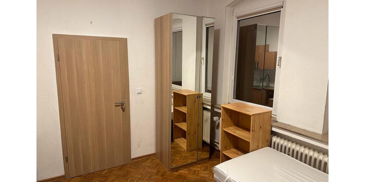 Etagenwohnung Ronnenberg - 2 Zimmer, 25 m&sup2;, 900&euro; | Angebot:26239068