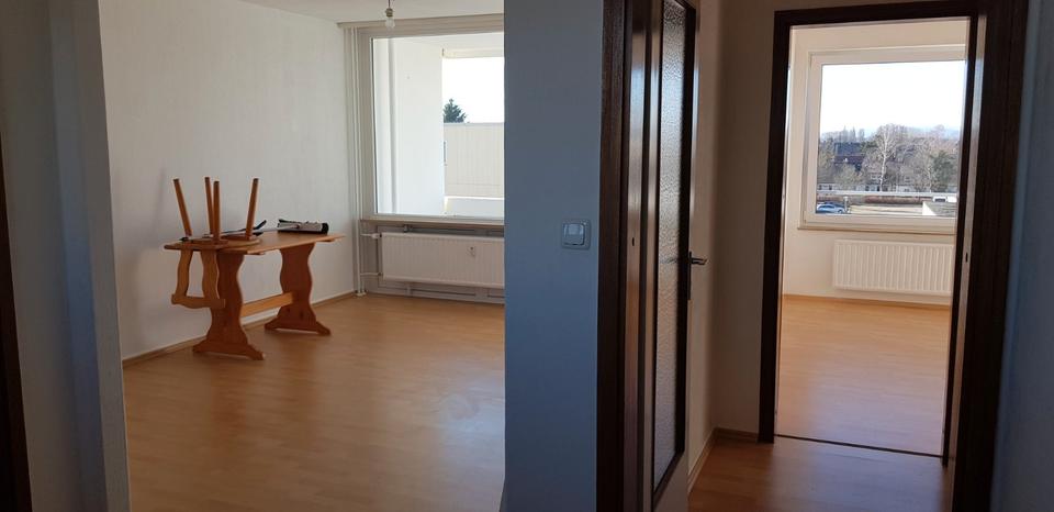 Etagenwohnung Laatzen - 2 Zimmer, 58 m&sup2;, 650&euro; | Angebot:26380880