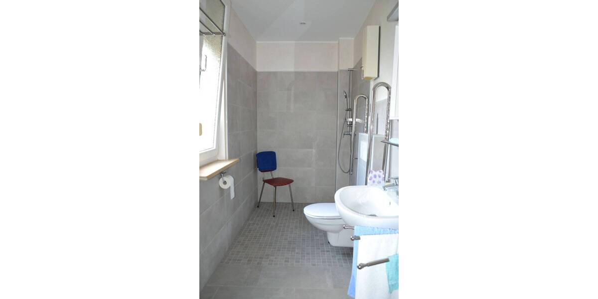 Etagenwohnung Barsinghausen Langreder - 2 Zimmer, 65 m&sup2;, 98.000&euro; | Angebot:25681933