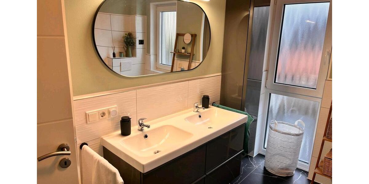 Reihenhaus Lehrte - 6 Zimmer, 200 m&sup2;, 1.500&euro; | Angebot:26061757