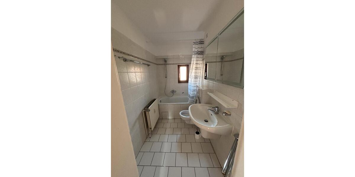 Etagenwohnung Gehrden - 3 Zimmer, 70 m&sup2;, 1.050&euro; | Angebot:25871190