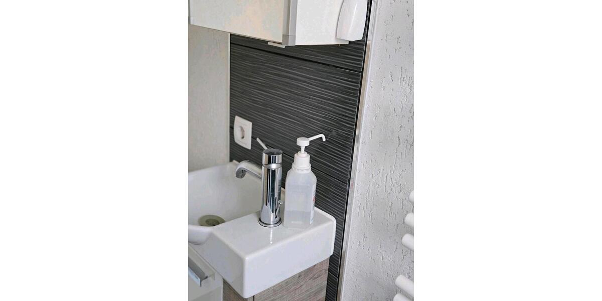 Hochparterre Hannover Buchholz-Kleefeld - 3 Zimmer, 74 m&sup2;, 250.000&euro; | Angebot:25987892