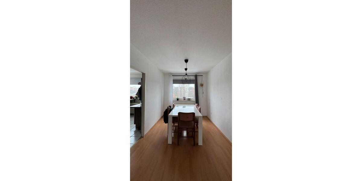 Etagenwohnung Hannover Buchholz-Kleefeld - 3 Zimmer, 91 m&sup2;, 1.130&euro; | Angebot:25418731