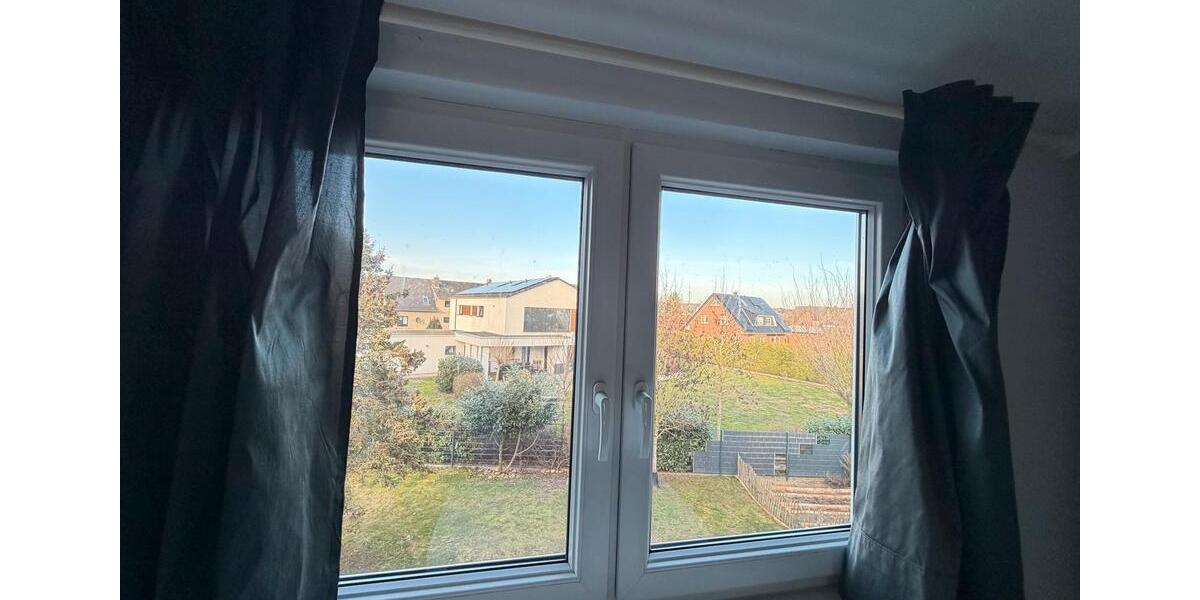 Einfamilienhaus Sehnde - 7 Zimmer, 230 m&sup2;, 699.000&euro; | Angebot:25783020