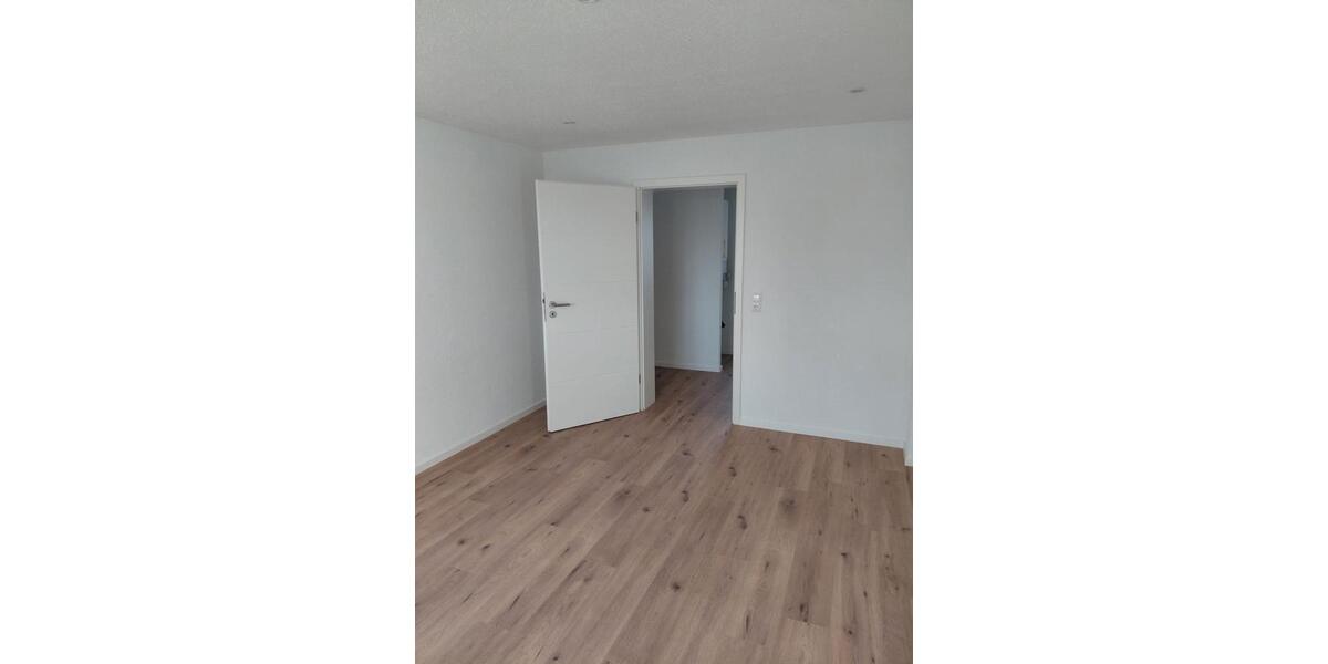 Etagenwohnung Burgdorf - 4 Zimmer, 86 m&sup2;, 243.000&euro; | Angebot:25757329