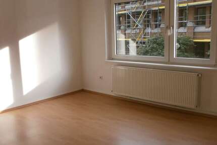 Wohnung Hannover Mitte - 2 Zimmer, 50 m&sup2;, 415&euro; | Angebot:26976203