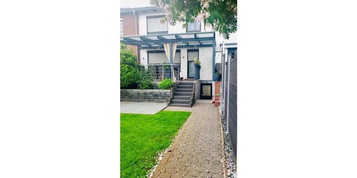 Reihenhaus Garbsen - 4 Zimmer, 98 m&sup2;, 435.000&euro; | Angebot:26051526