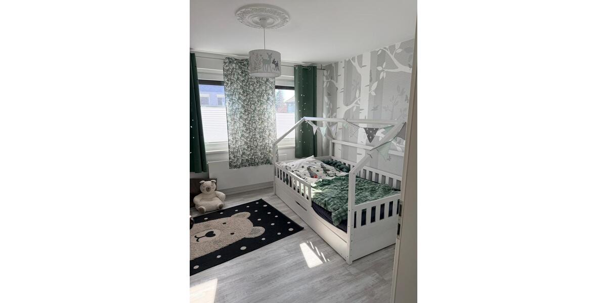 Doppelhaushälfte Lehrte - 8 Zimmer, 236 m&sup2;, 552.000&euro; | Angebot:25864364