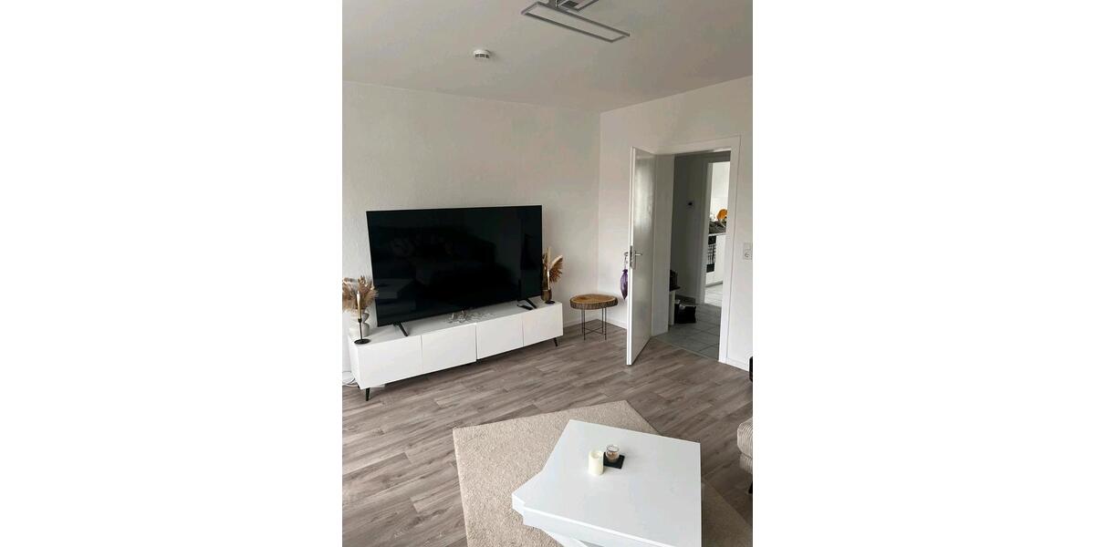 Etagenwohnung Seelze - 3 Zimmer, 65 m&sup2;, 610&euro; | Angebot:25865595