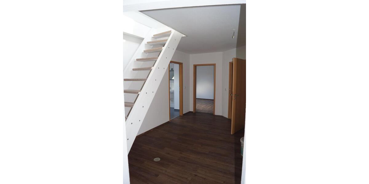 Maisonettenwohnung Wunstorf - 4 Zimmer, 107 m&sup2;, 990&euro; | Angebot:25790307