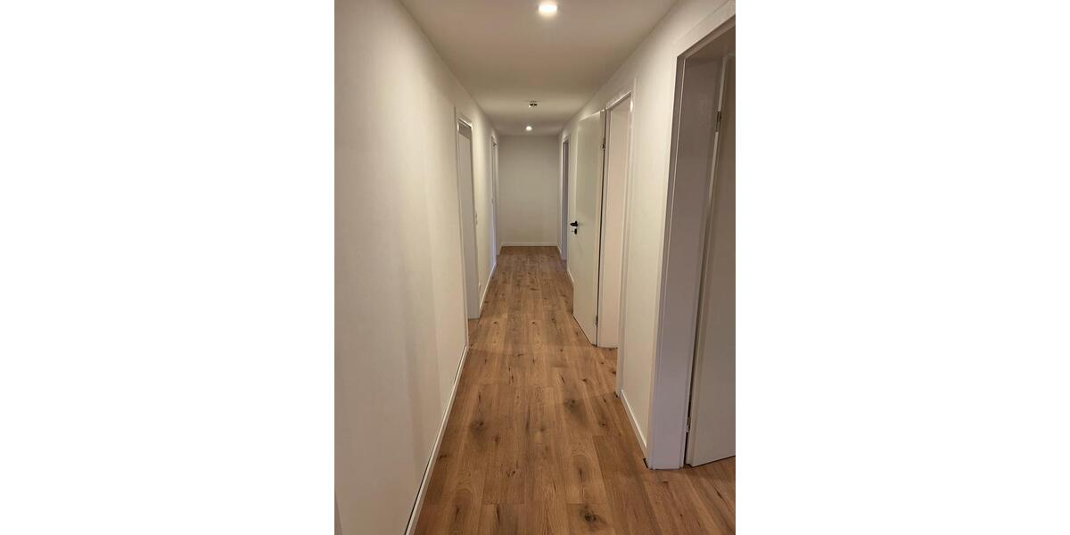 Etagenwohnung Langenhagen Engelbostel - 2.5 Zimmer, 72 m&sup2;, 700&euro; | Angebot:25906117
